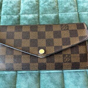 Louis Vuitton Damier Ebene Sarah Wallet